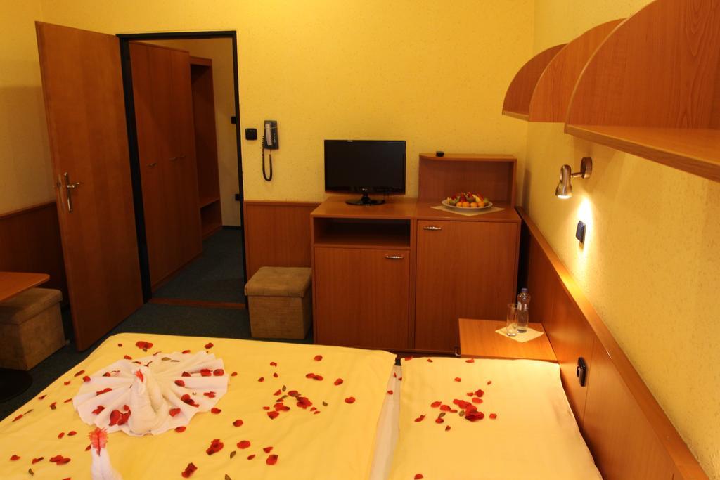 Hotel Odra Ostravice Quarto foto